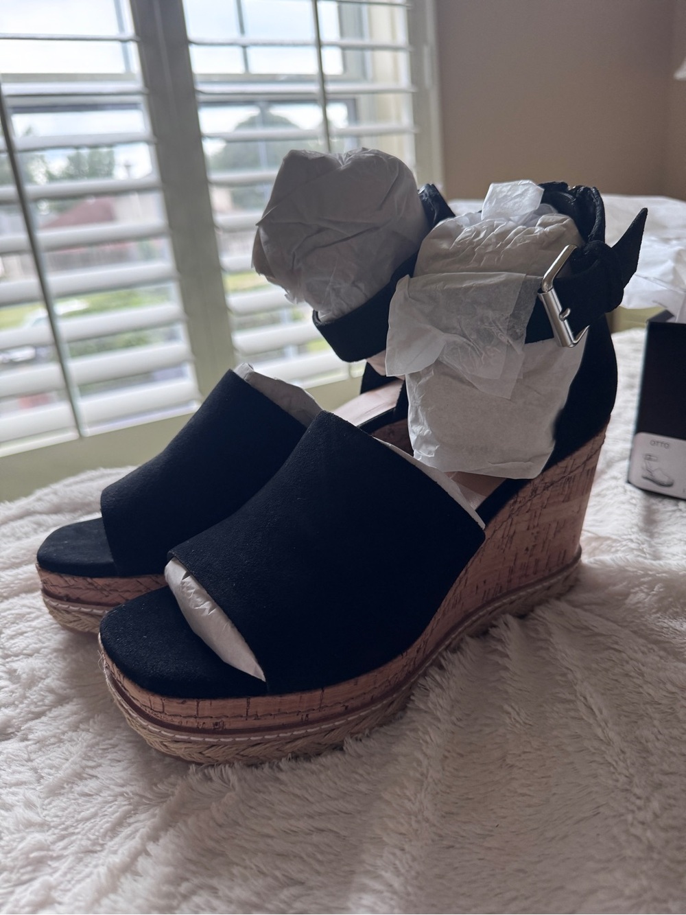 NEW Dolce Vita Otto Black Suede Cork Platform Wedge Sandals Size 8 NIB - Picture 3 of 9
